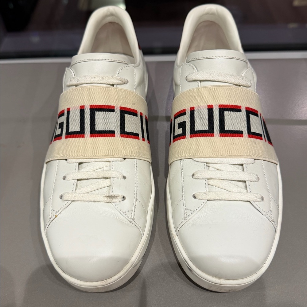 Gucci Men's White Ace Sneakers with Logo Band